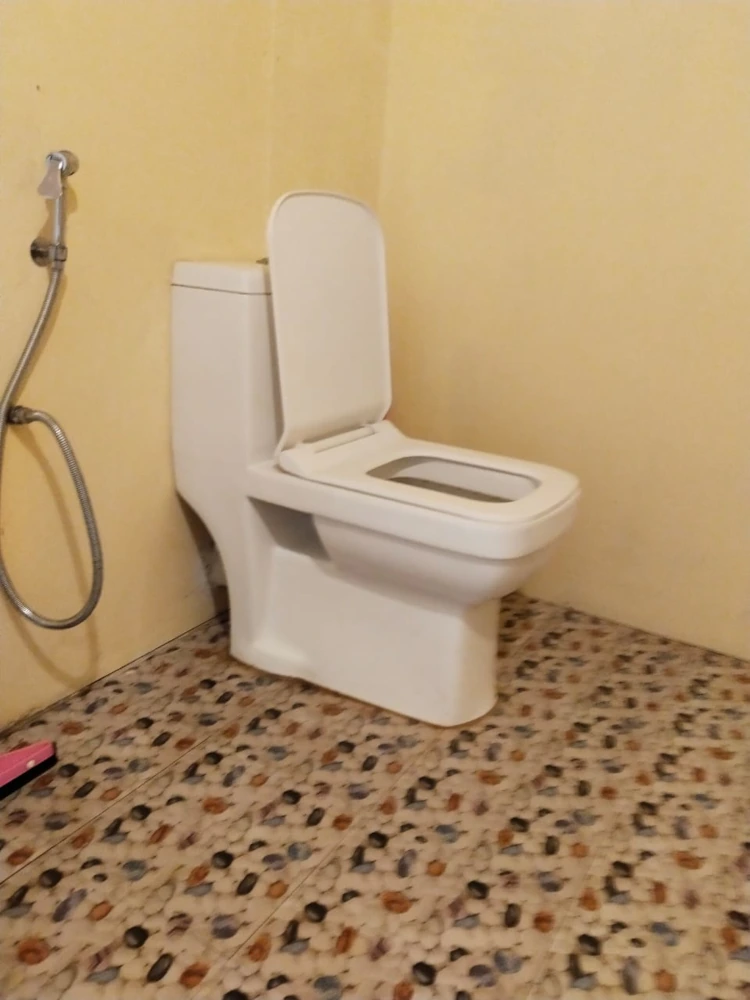 Standard AC Hut